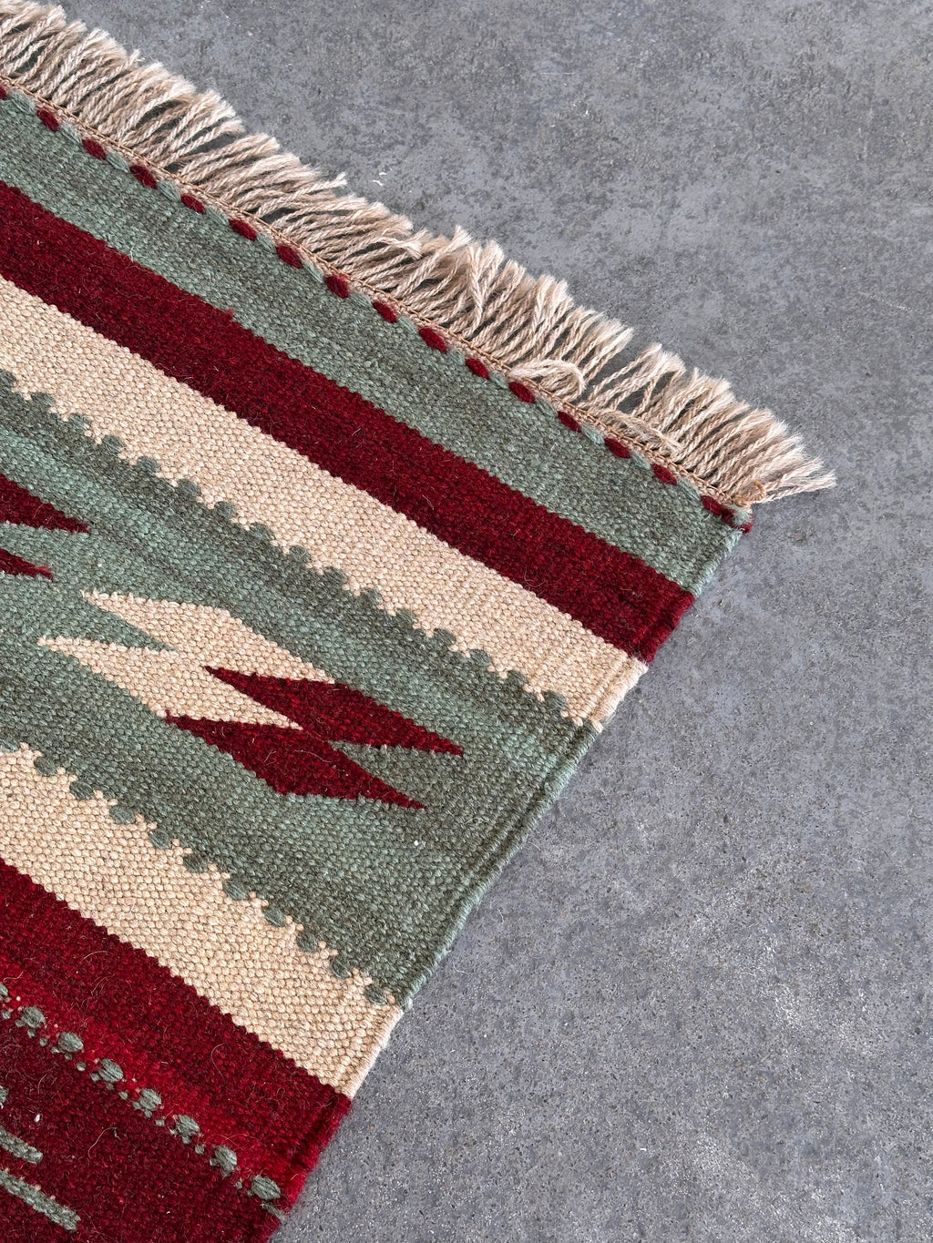 Hand-woven flat "Kilim" rug, Navajo style