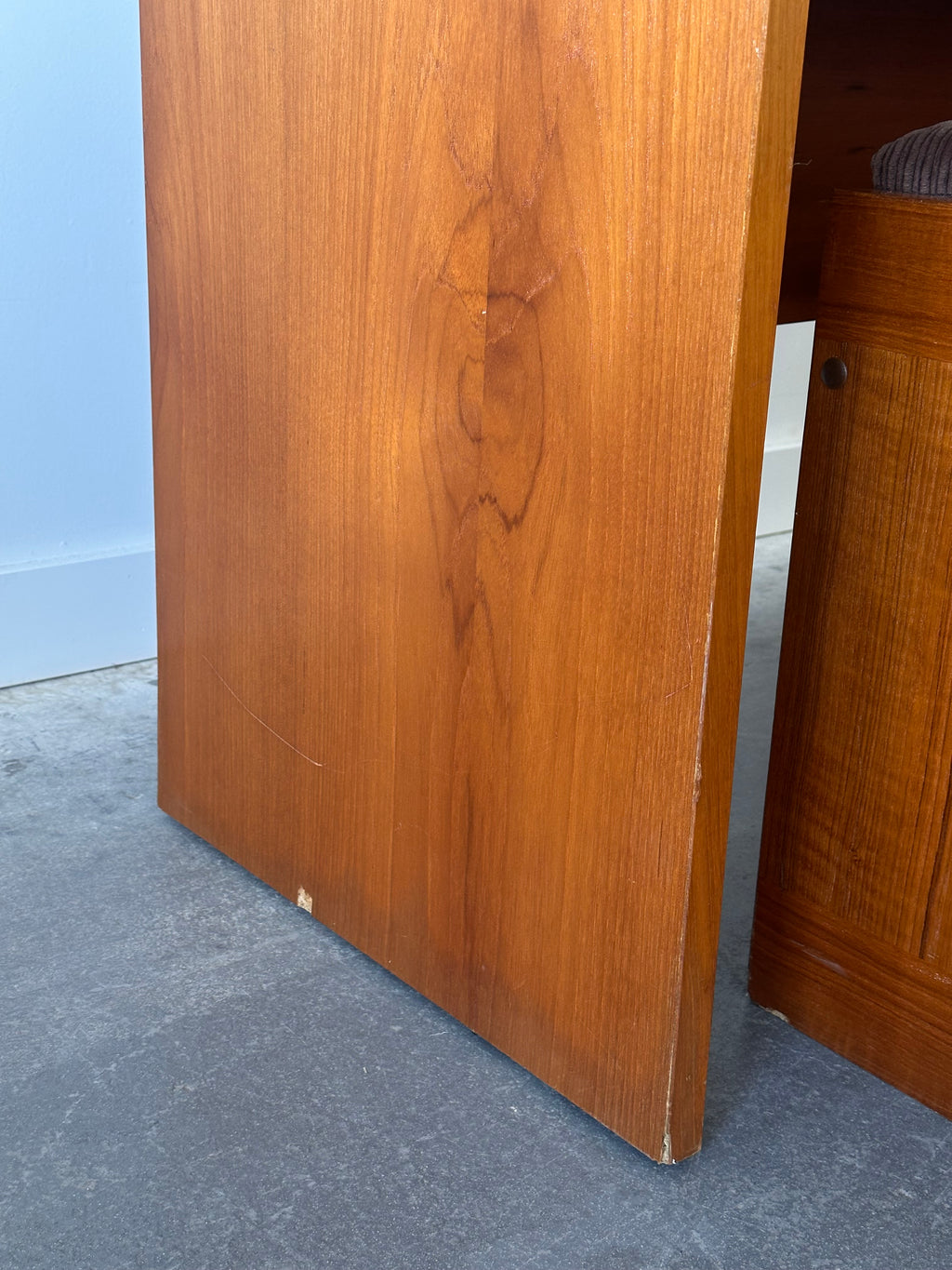 Vanité mid century en bois teck