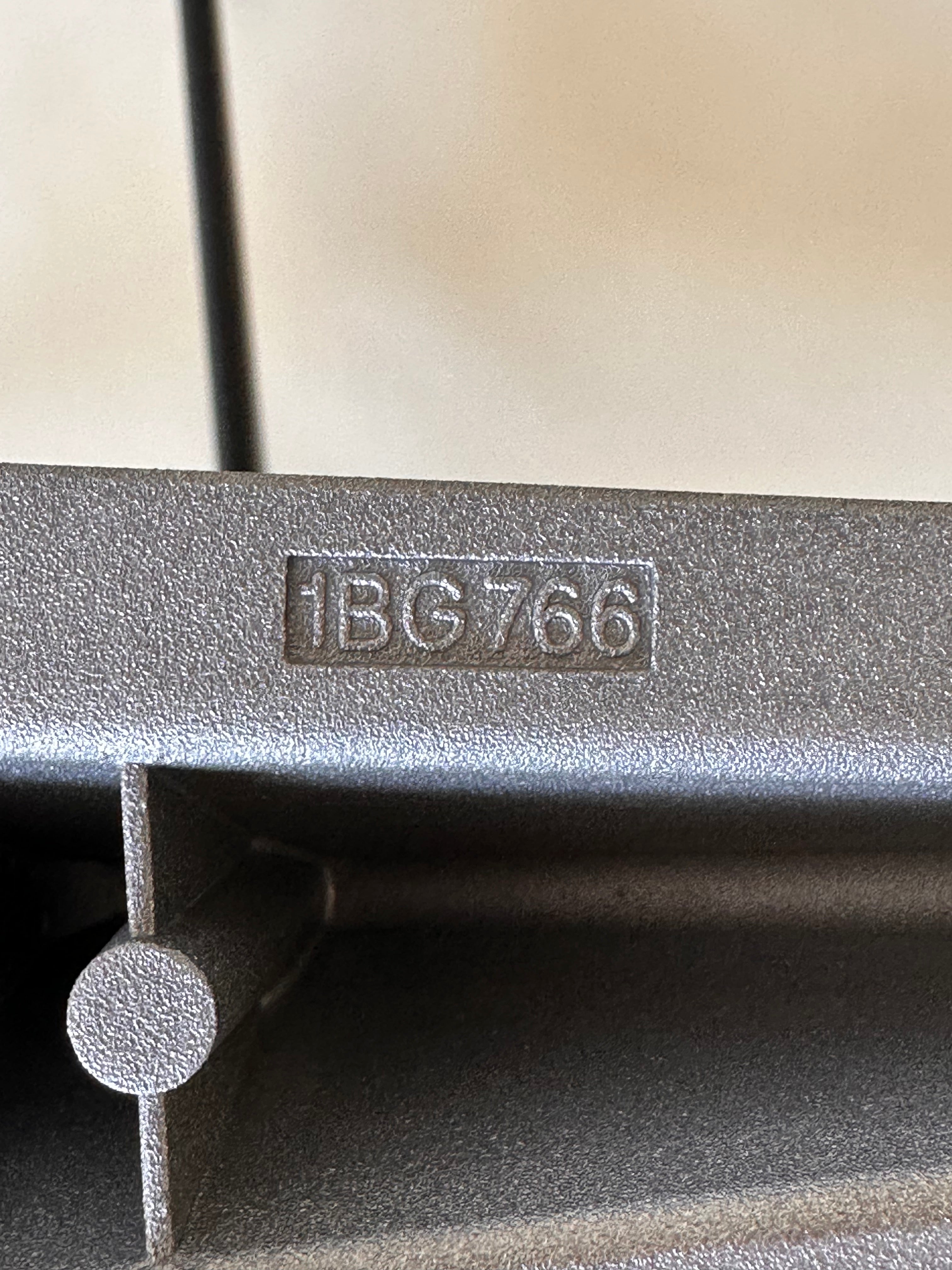 Table ronde de conférence Eames pour Herman Miller, 2019
