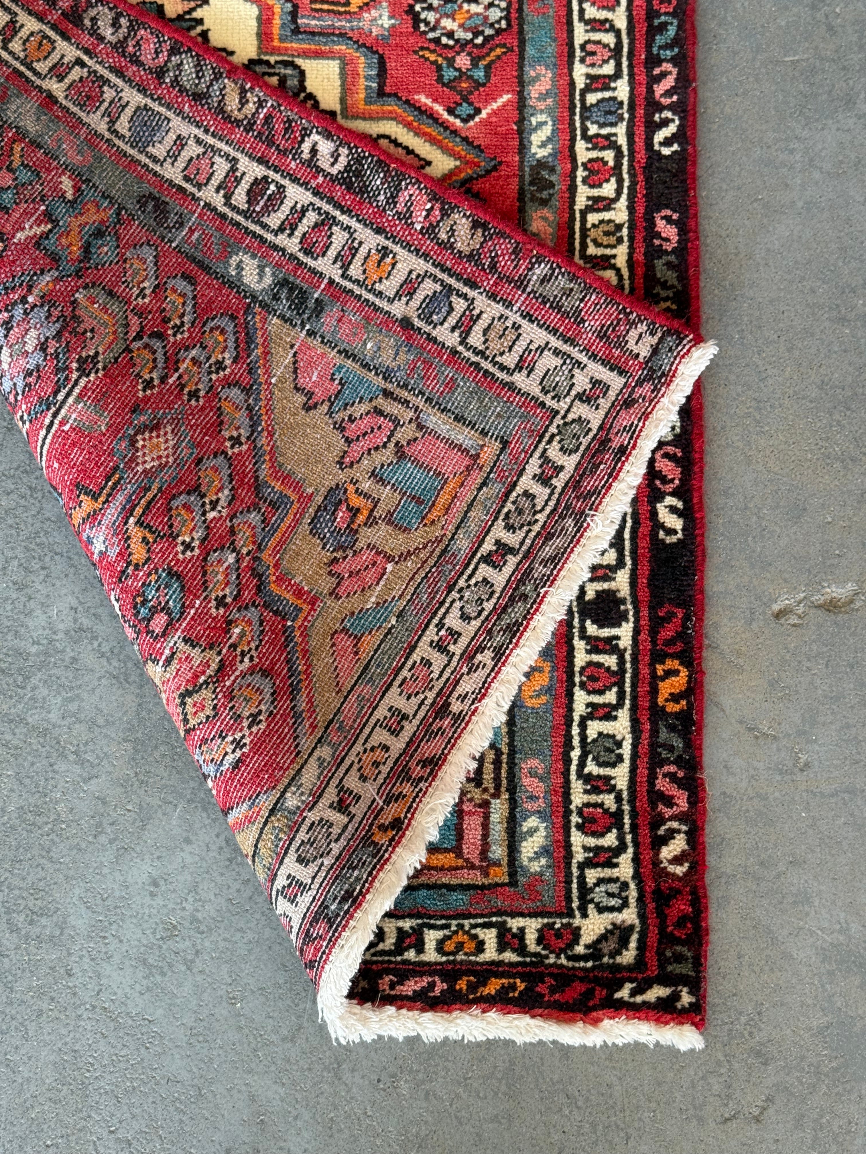 Petit tapis oriental, Hamadan