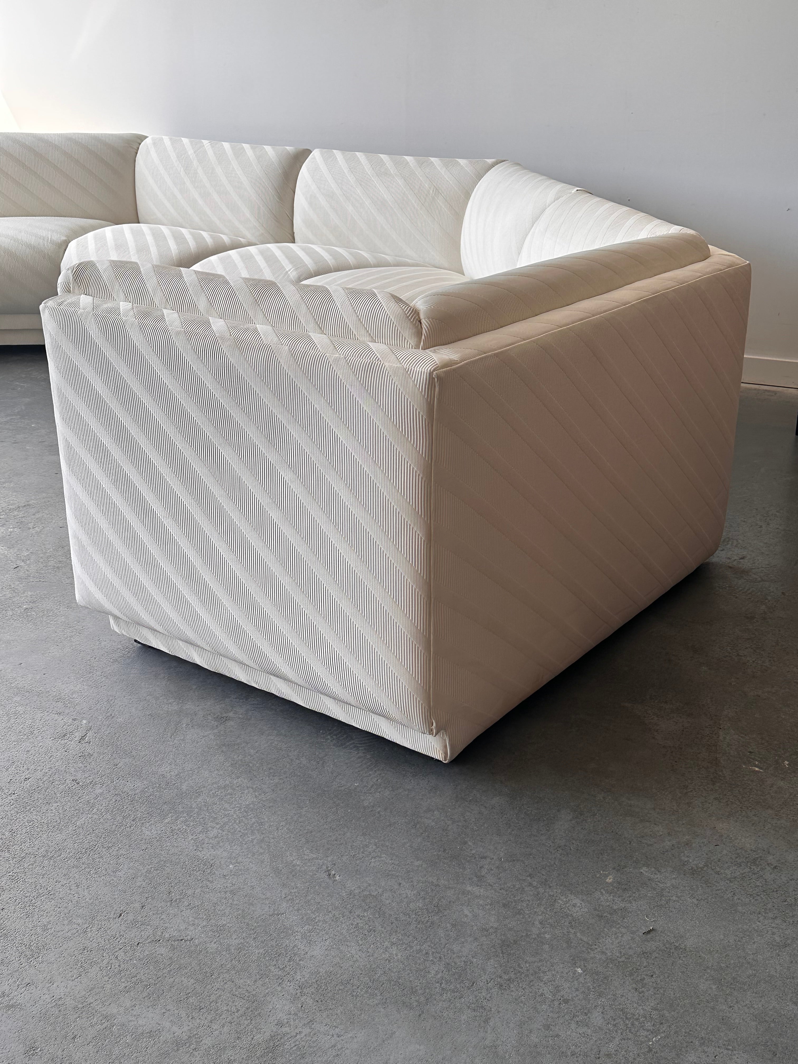 Divan modulaire blanc par Bernhardt