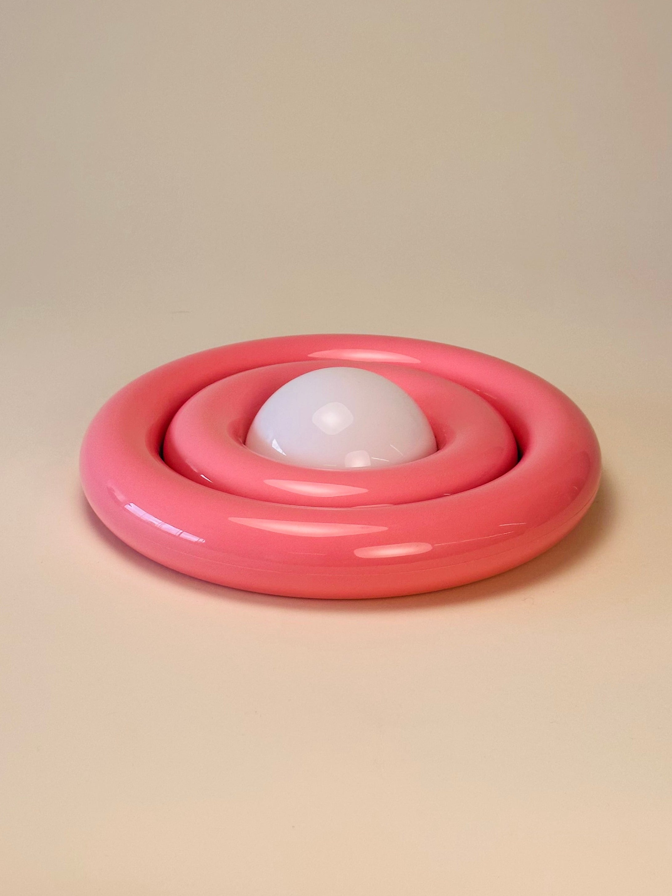 Lampe de table "strala" par Gustaf Westman pour Ikea, 2025