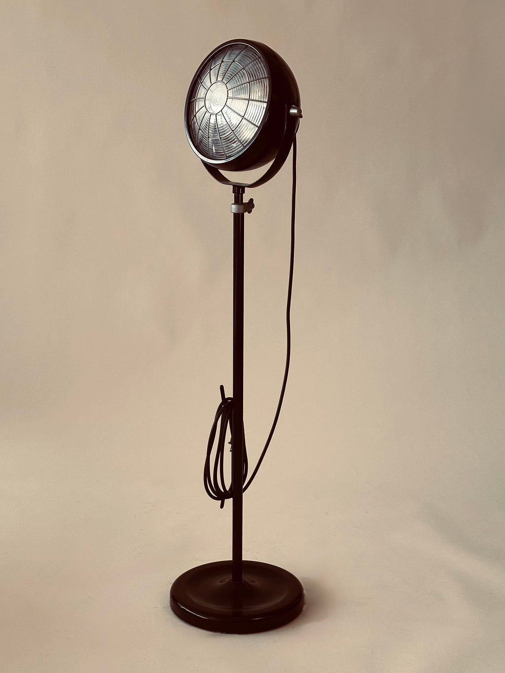 Lampe sur pied "Svartnora" par Ola Wihlborg pour Ikea