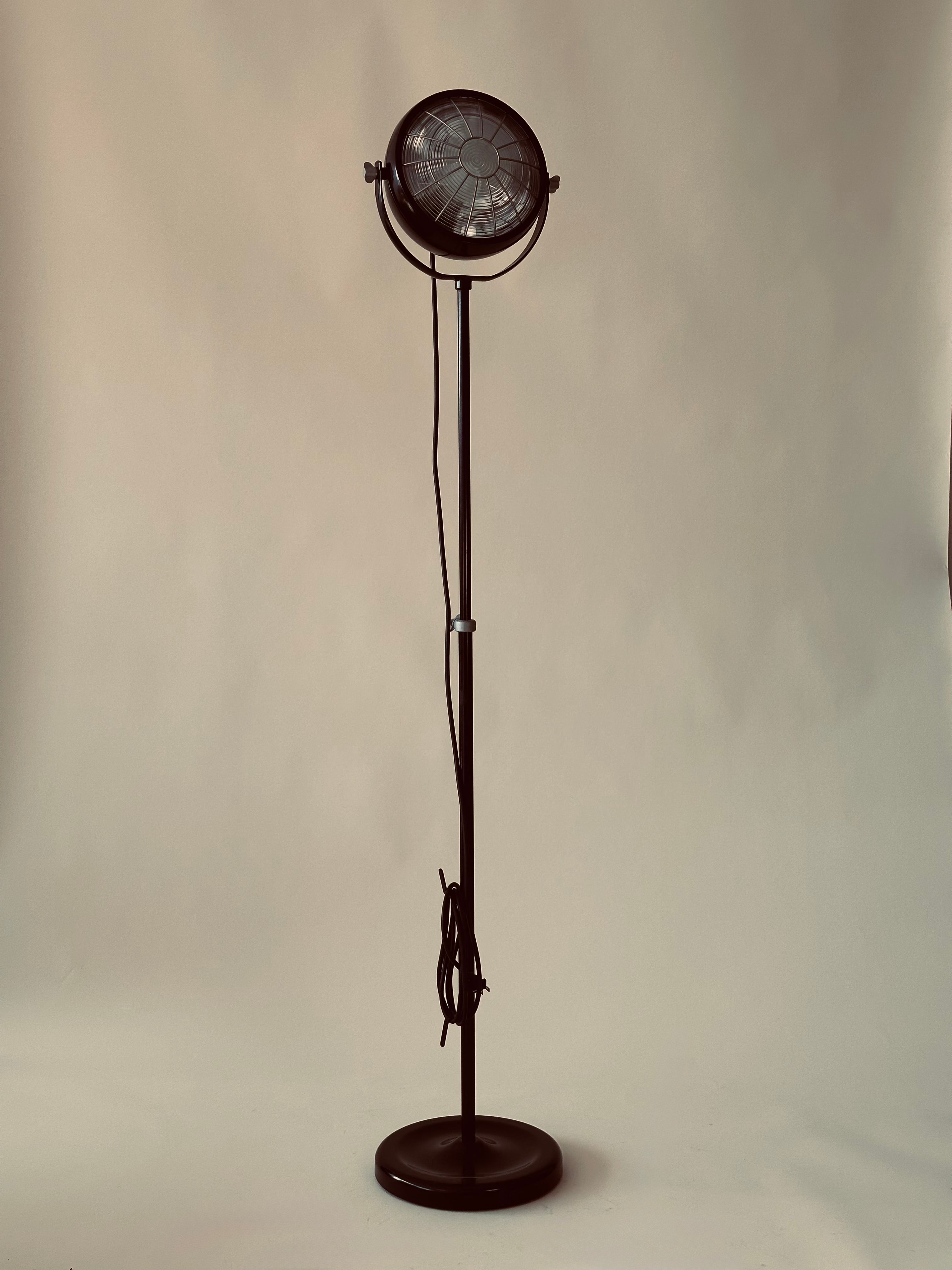 Lampe sur pied "Svartnora" par Ola Wihlborg pour Ikea