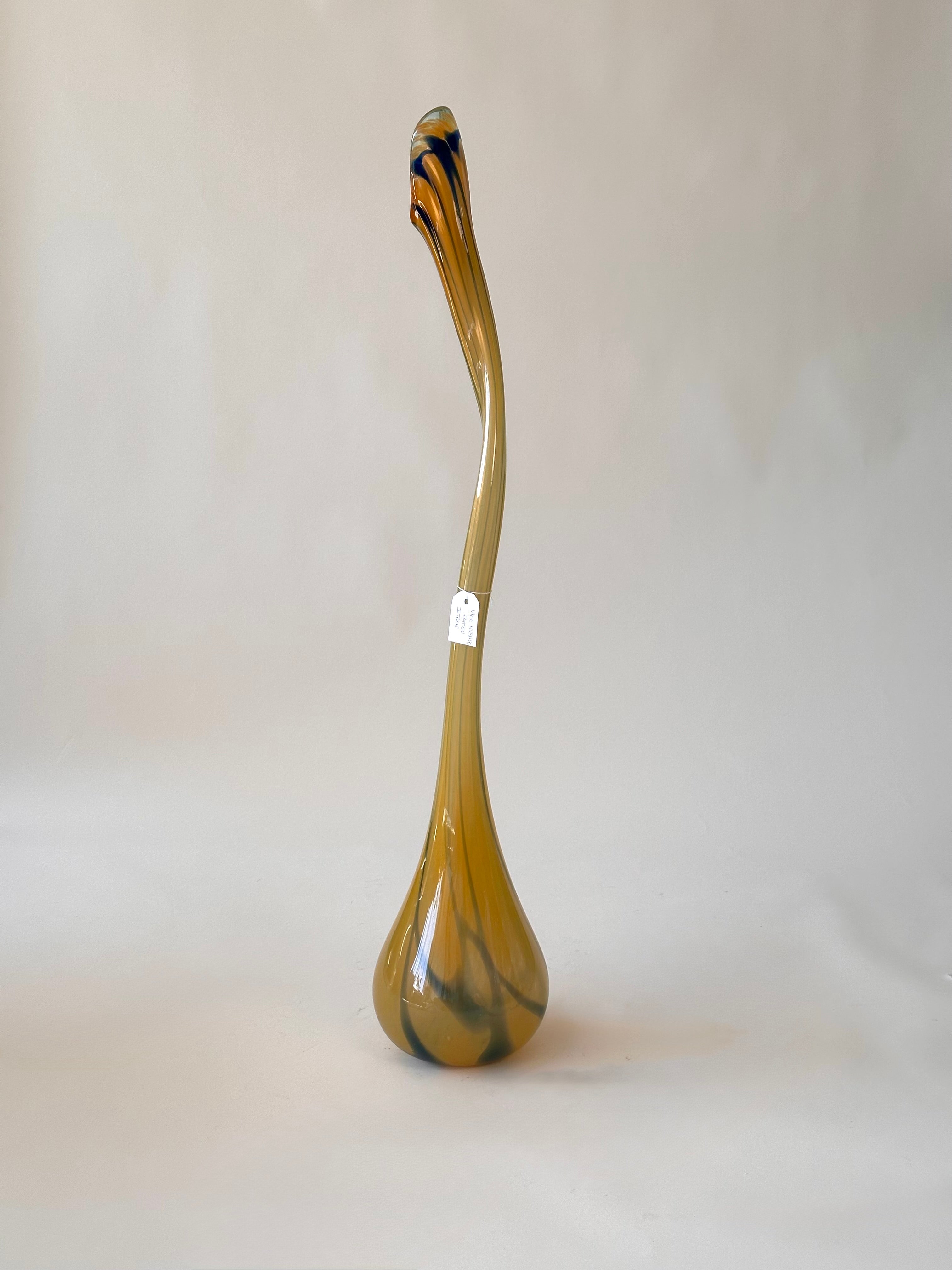Vase sculptural en verre de Murano, fait en Italie