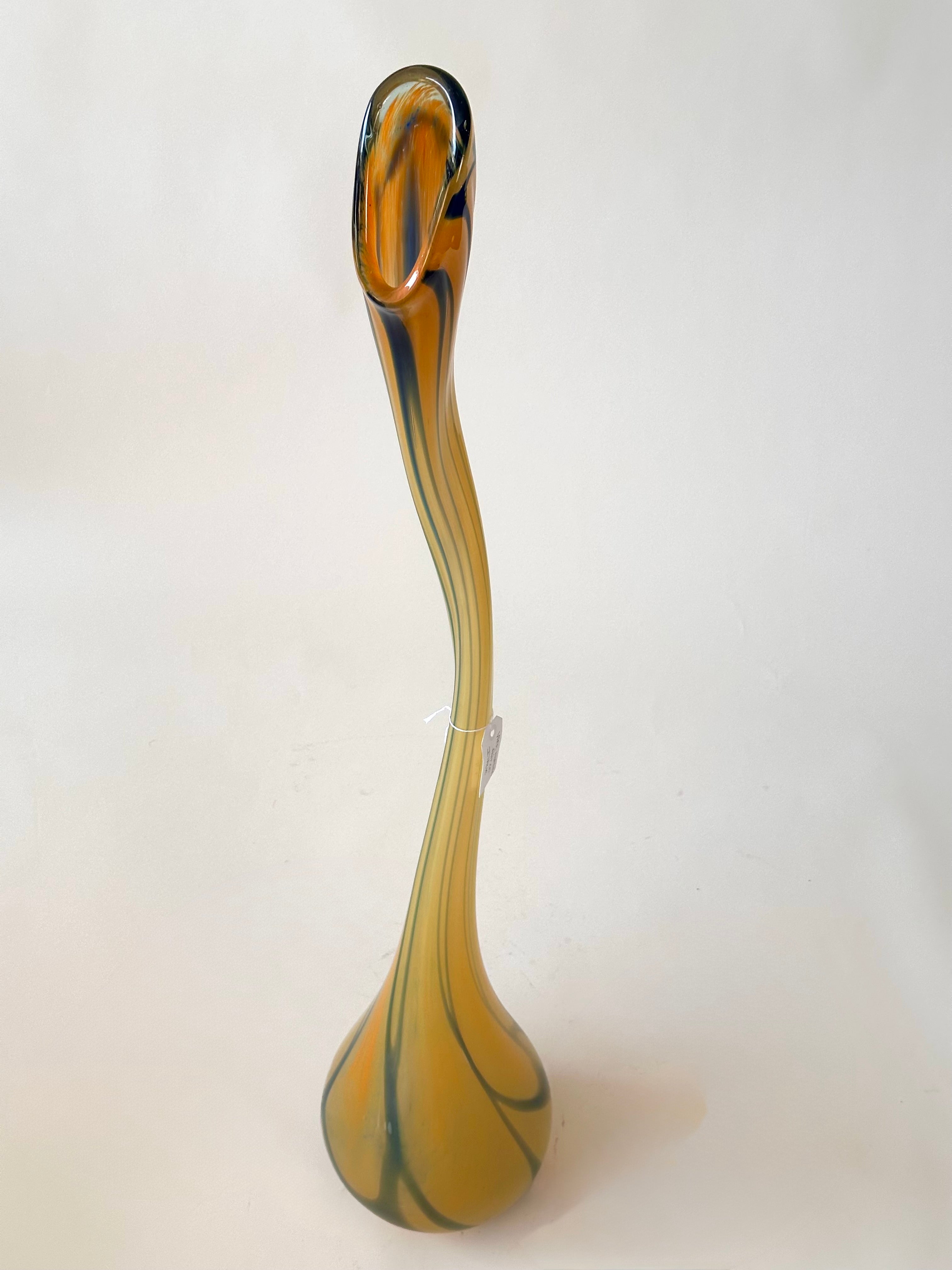 Vase sculptural en verre de Murano, fait en Italie