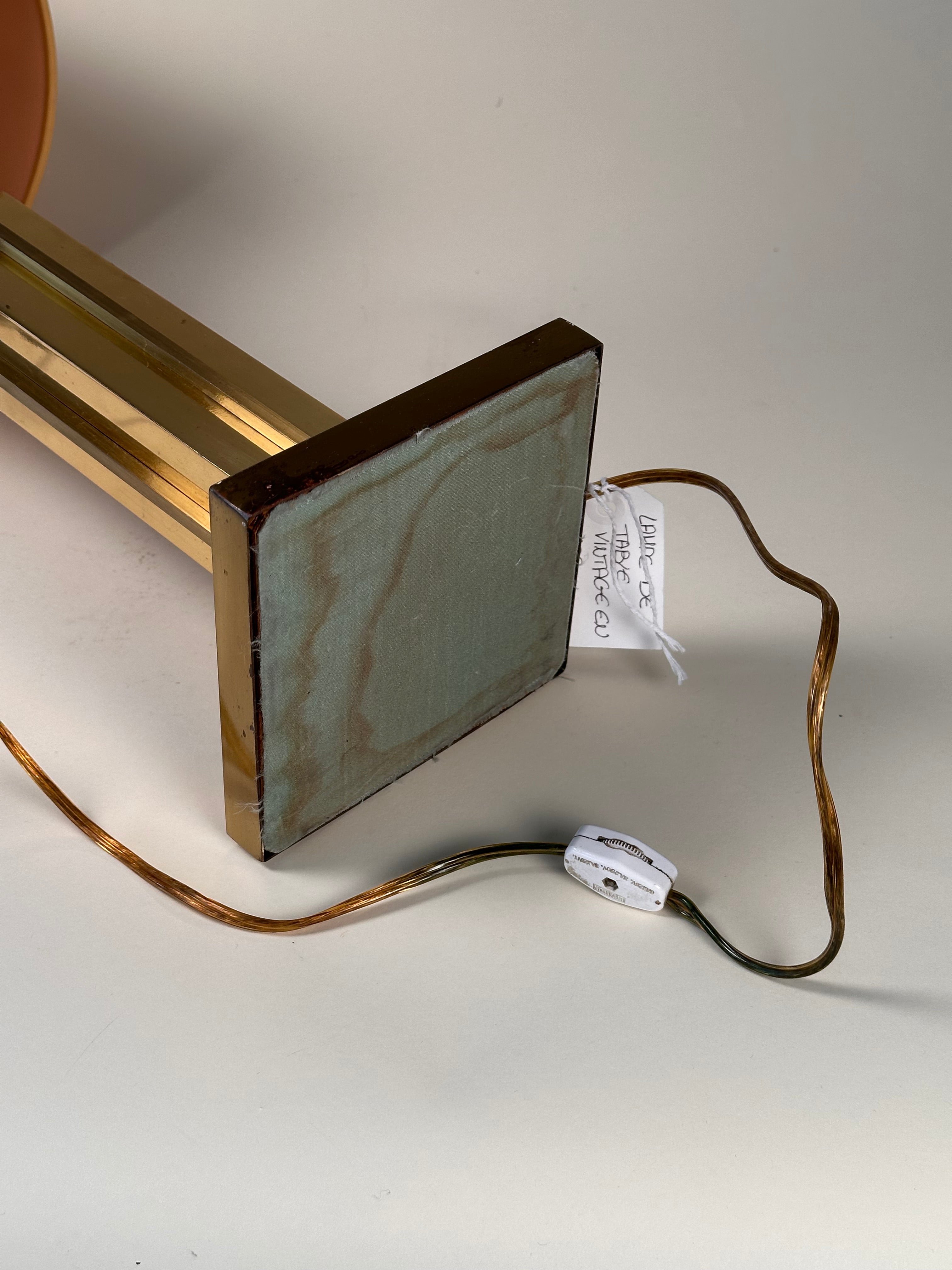 Lampe de table en brass