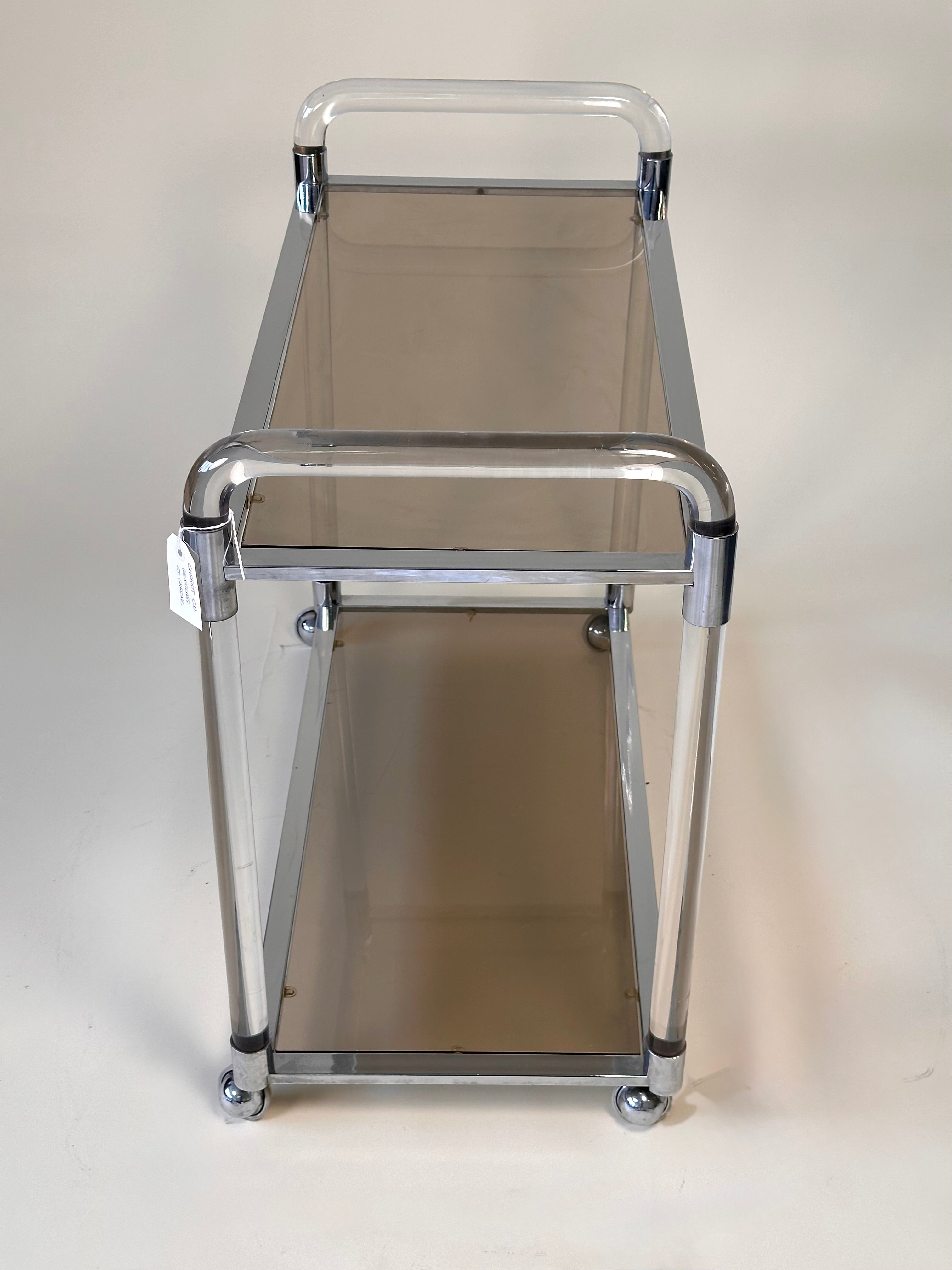 Chariot de bar en lucite