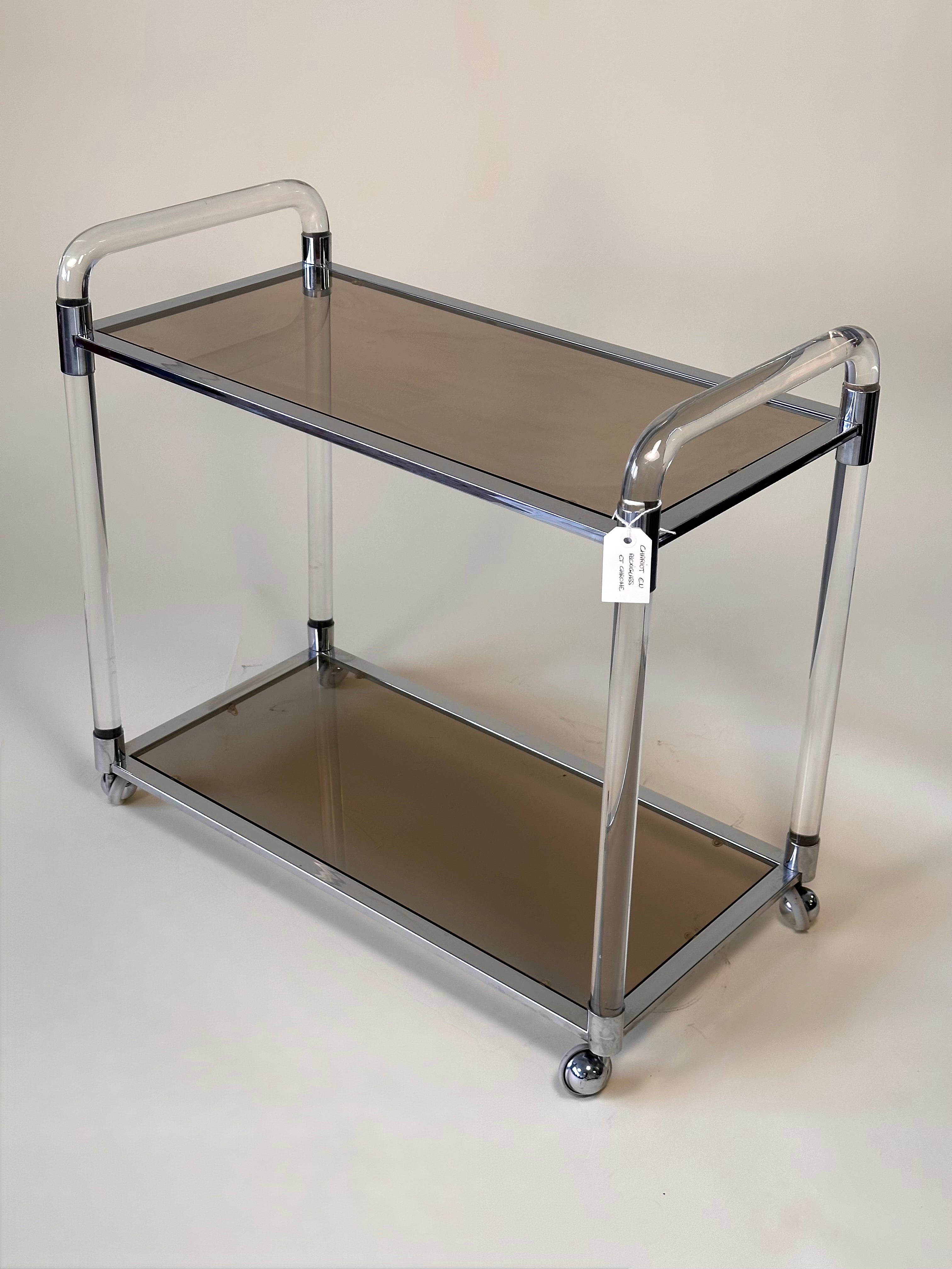 Chariot de bar en lucite