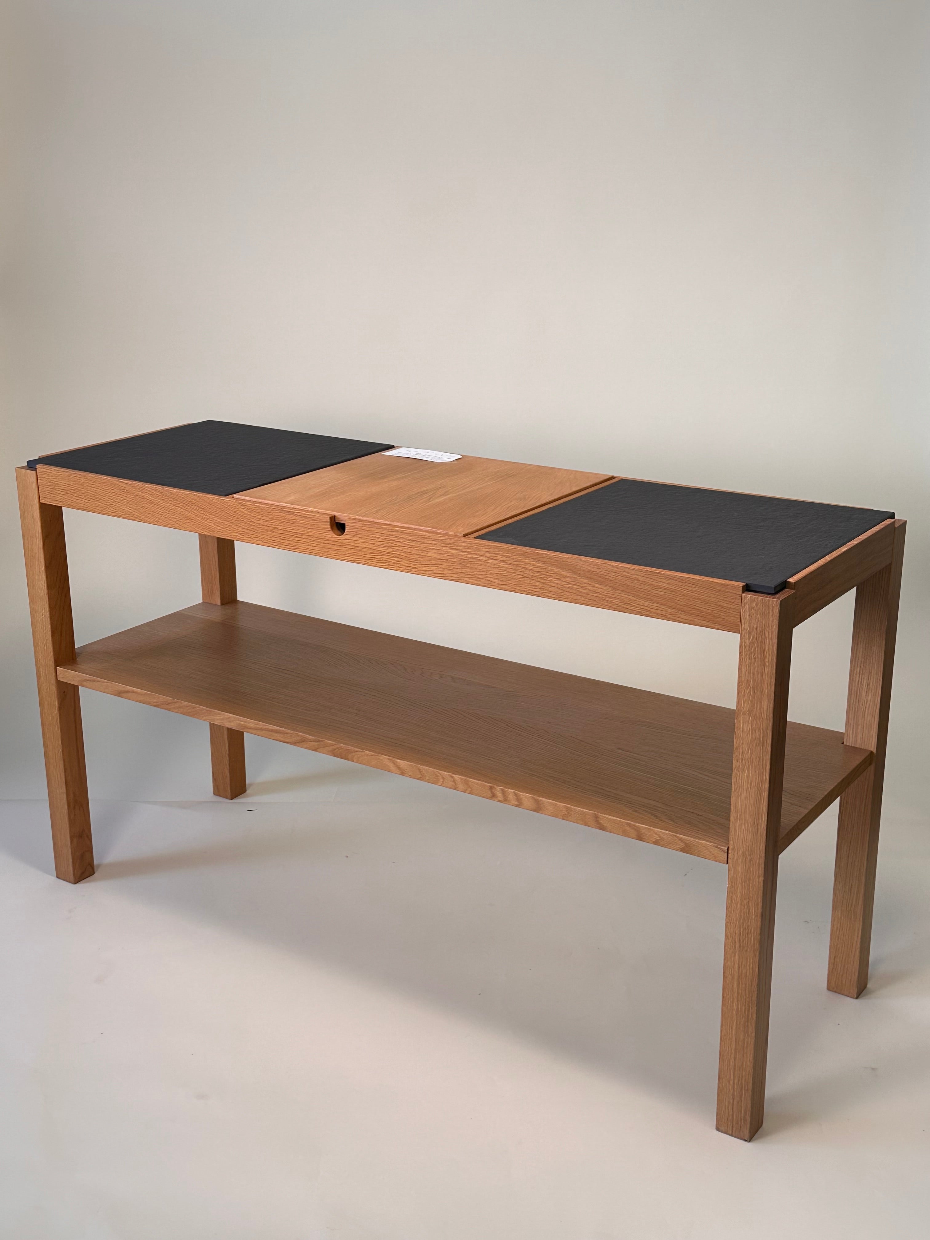 Console "Stenkulla" par Knut et Marianne Hagberg, fait au Danemark, 1999