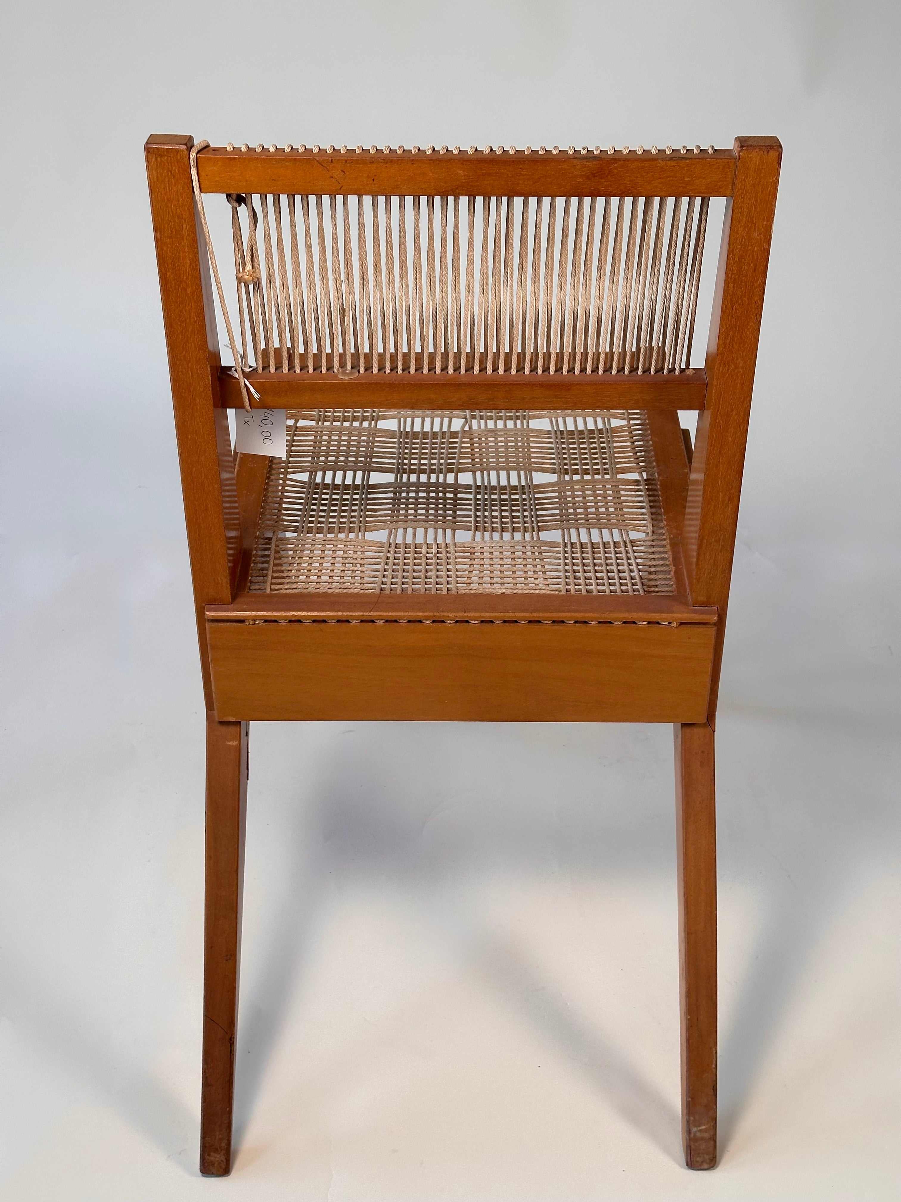 Chaise de côté artisanale, fait au Québec