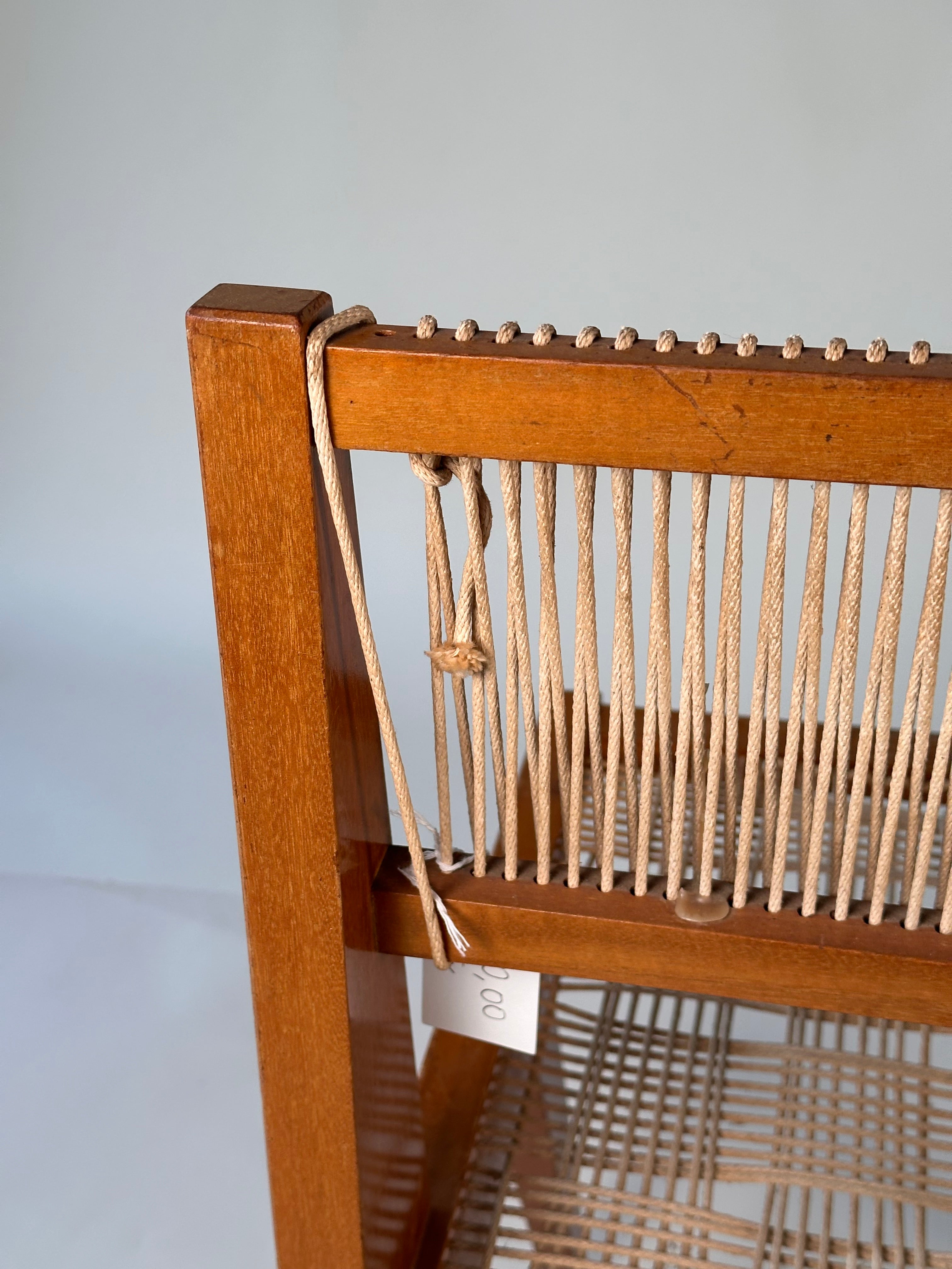 Chaise de côté artisanale, fait au Québec