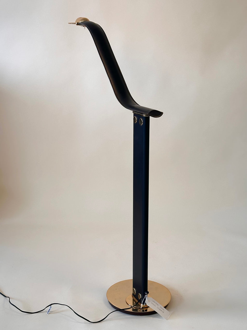 Lampe sur pied rotative "Cobra" par Traso Milano, fait en Italie
