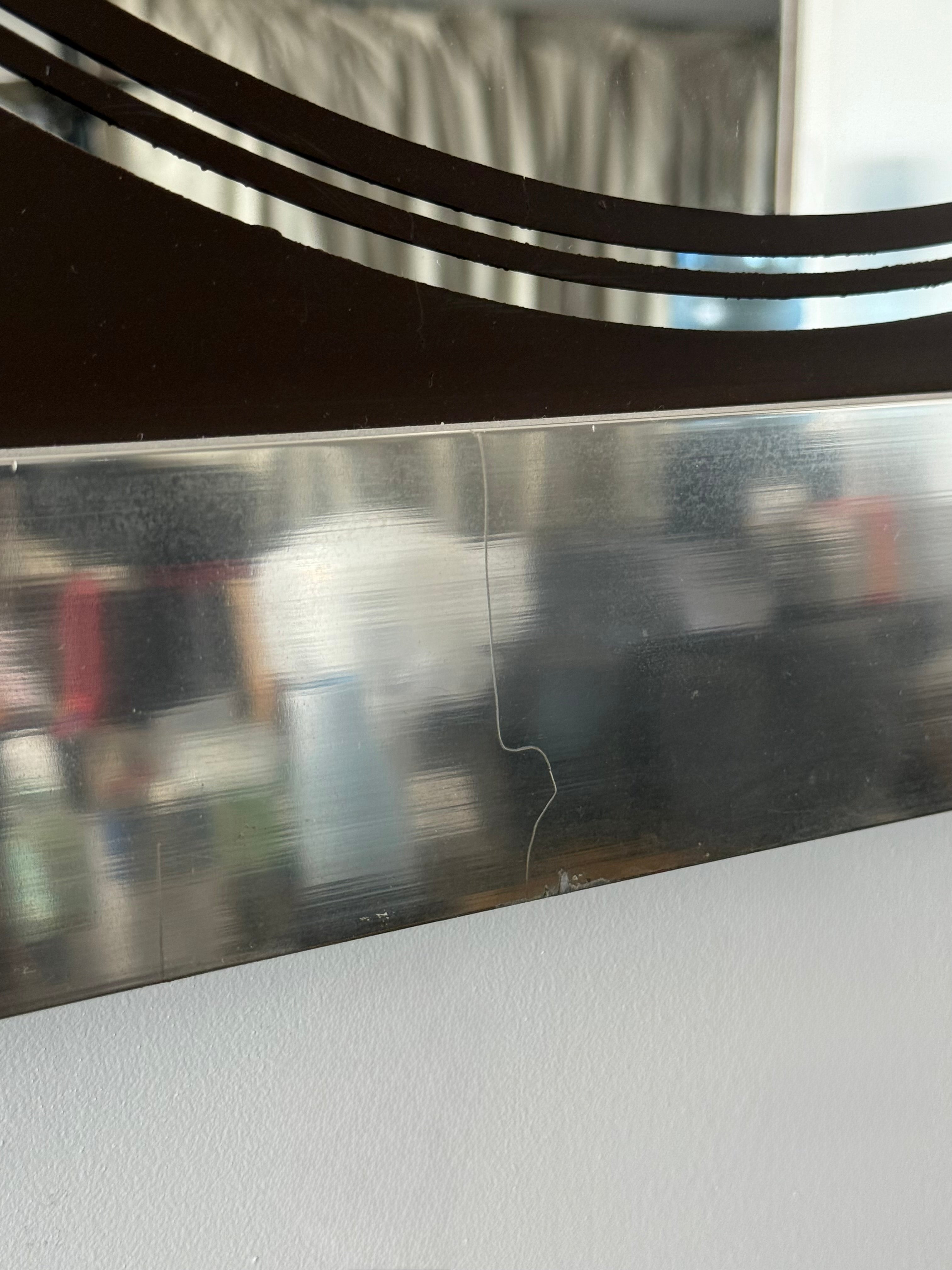 Miroir rétro avec cadrage argentée