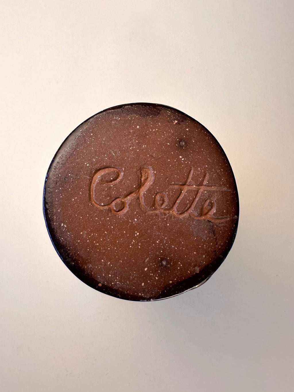 Cendrier en céramique fait à la main par colette