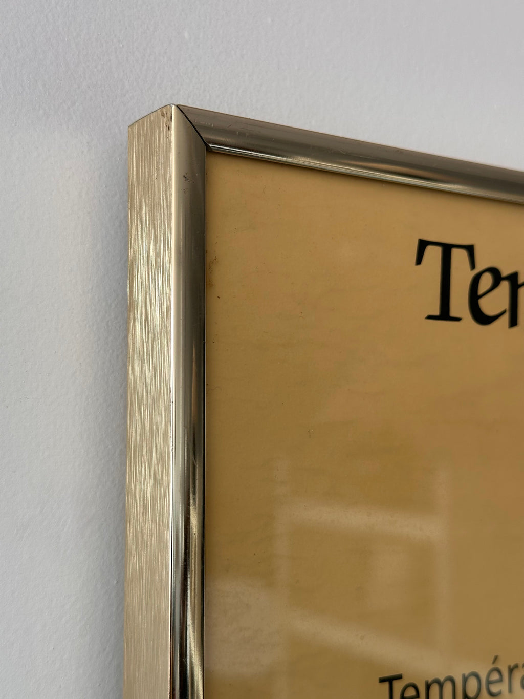 Cadre vintage "températures idéales des vins"