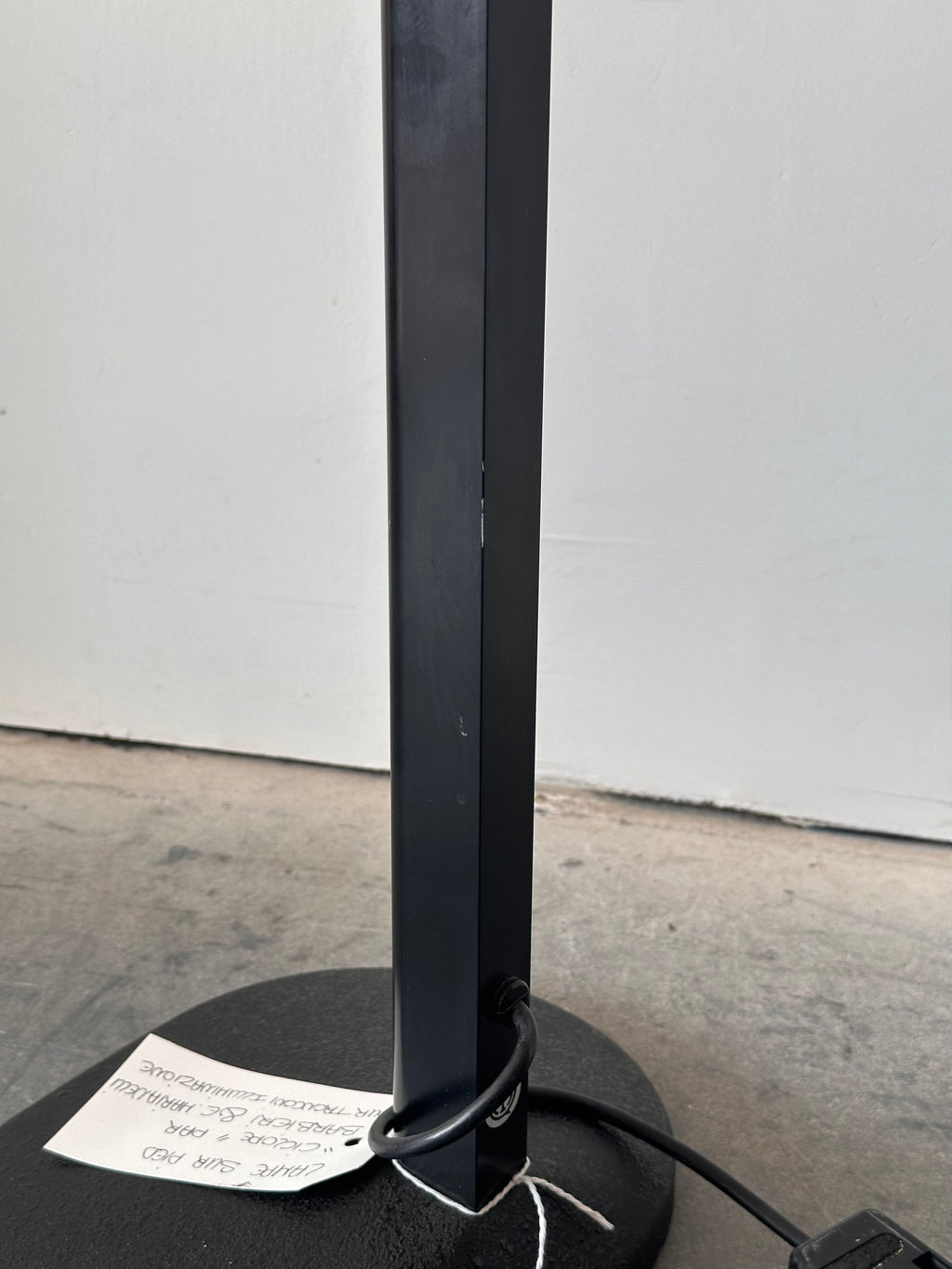 Lampe sur pieds ciclope par barbieri Marianelli pour Tronconi Illuminazione, Italie