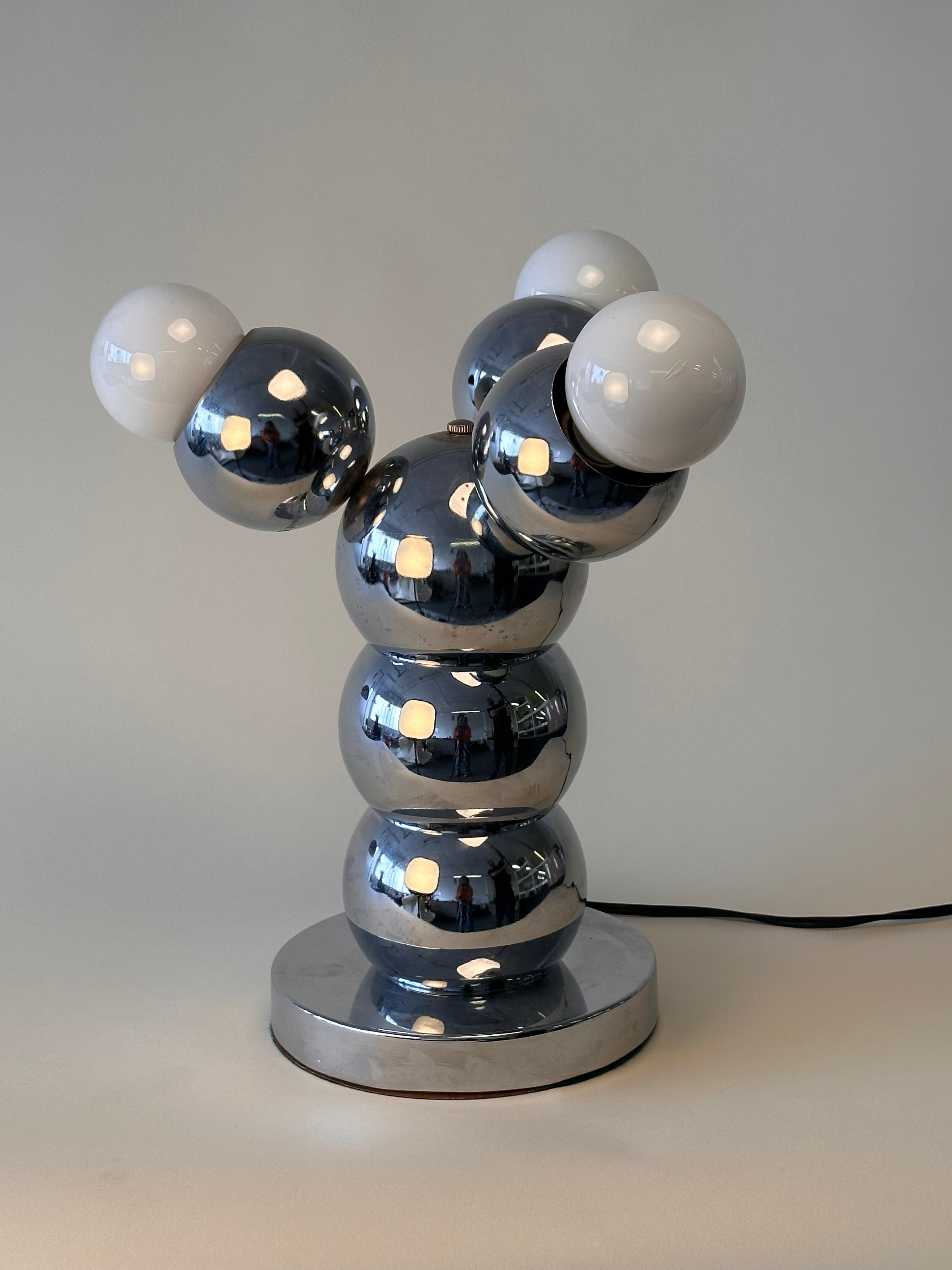 Lampe de table chrome Sputnik