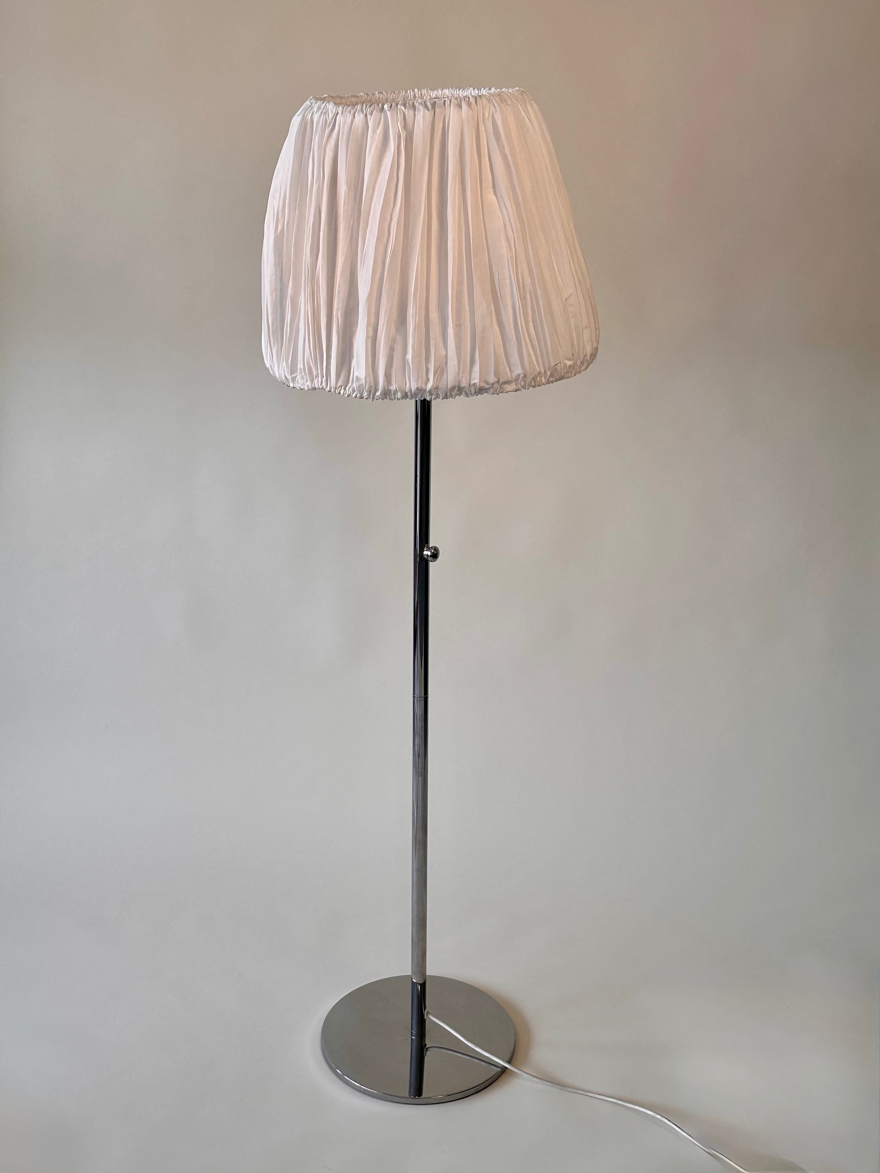 Lampe sur pied "365+ Lunta" par A Nilsson, H Preutz et T Eliasson pour Ikea