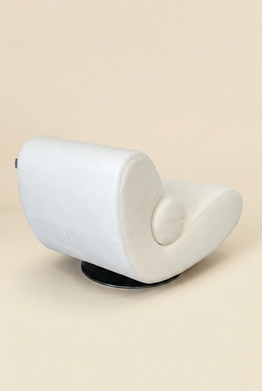 Angle arrière, éclairage blanc