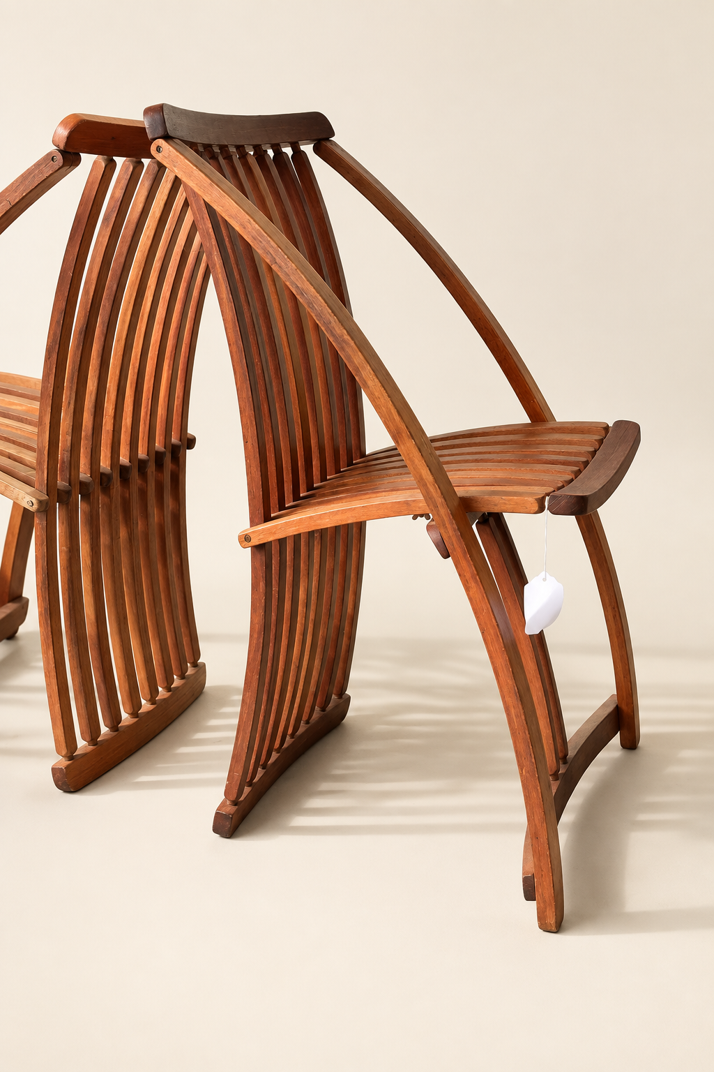 Chaise avec coussin, vue de face