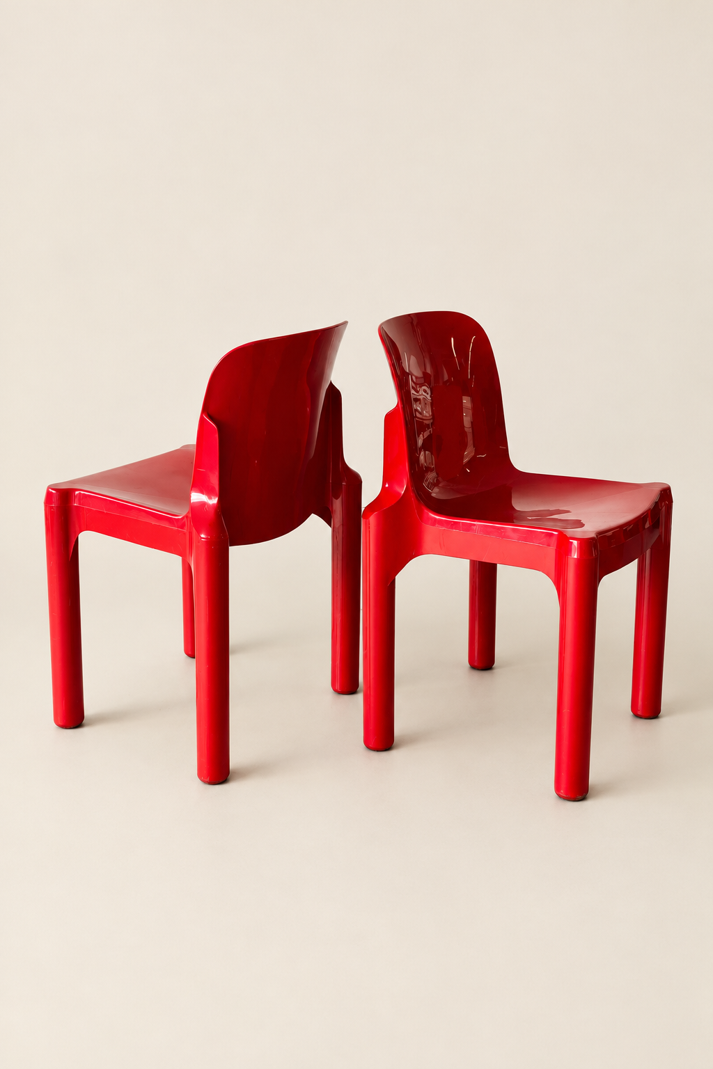 Chaises, vue de côté
