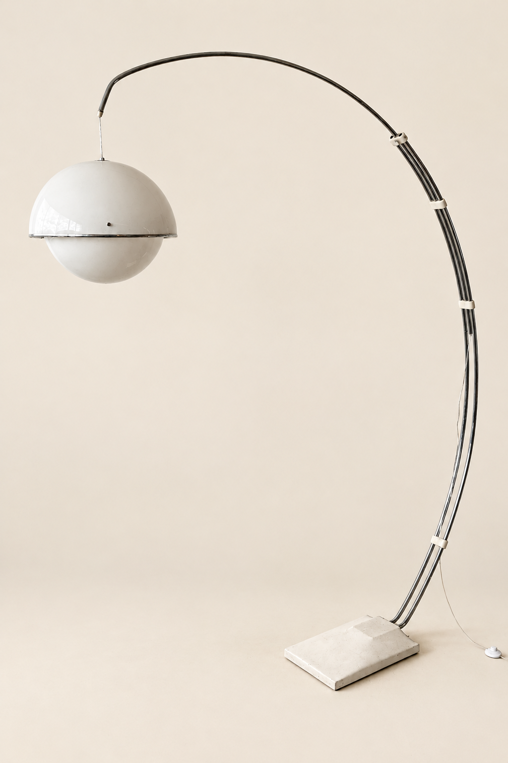 Lampe entière, vue 1